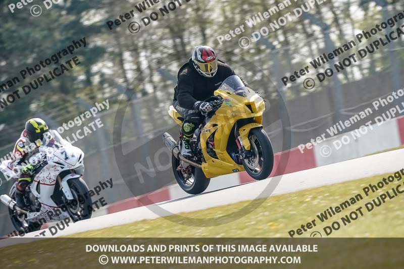 donington no limits trackday;donington park photographs;donington trackday photographs;no limits trackdays;peter wileman photography;trackday digital images;trackday photos